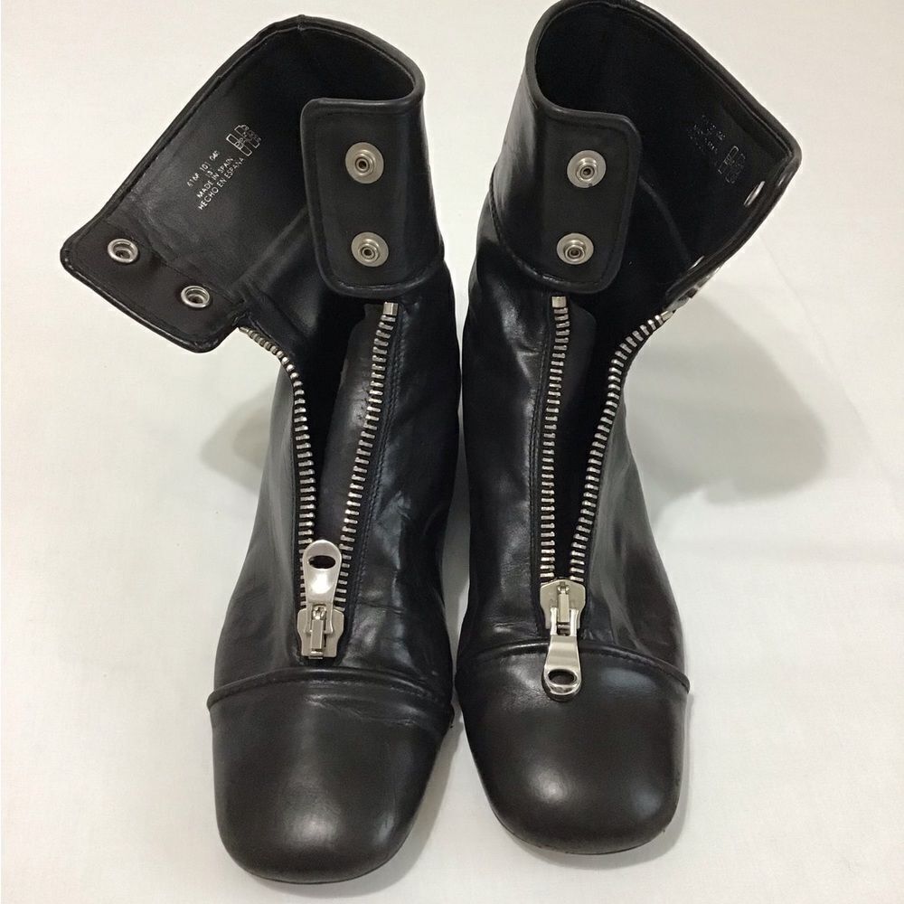 Zara Woman Black Studio Flat Ankle Zip Boots Size 39 - Picture 3 of 10